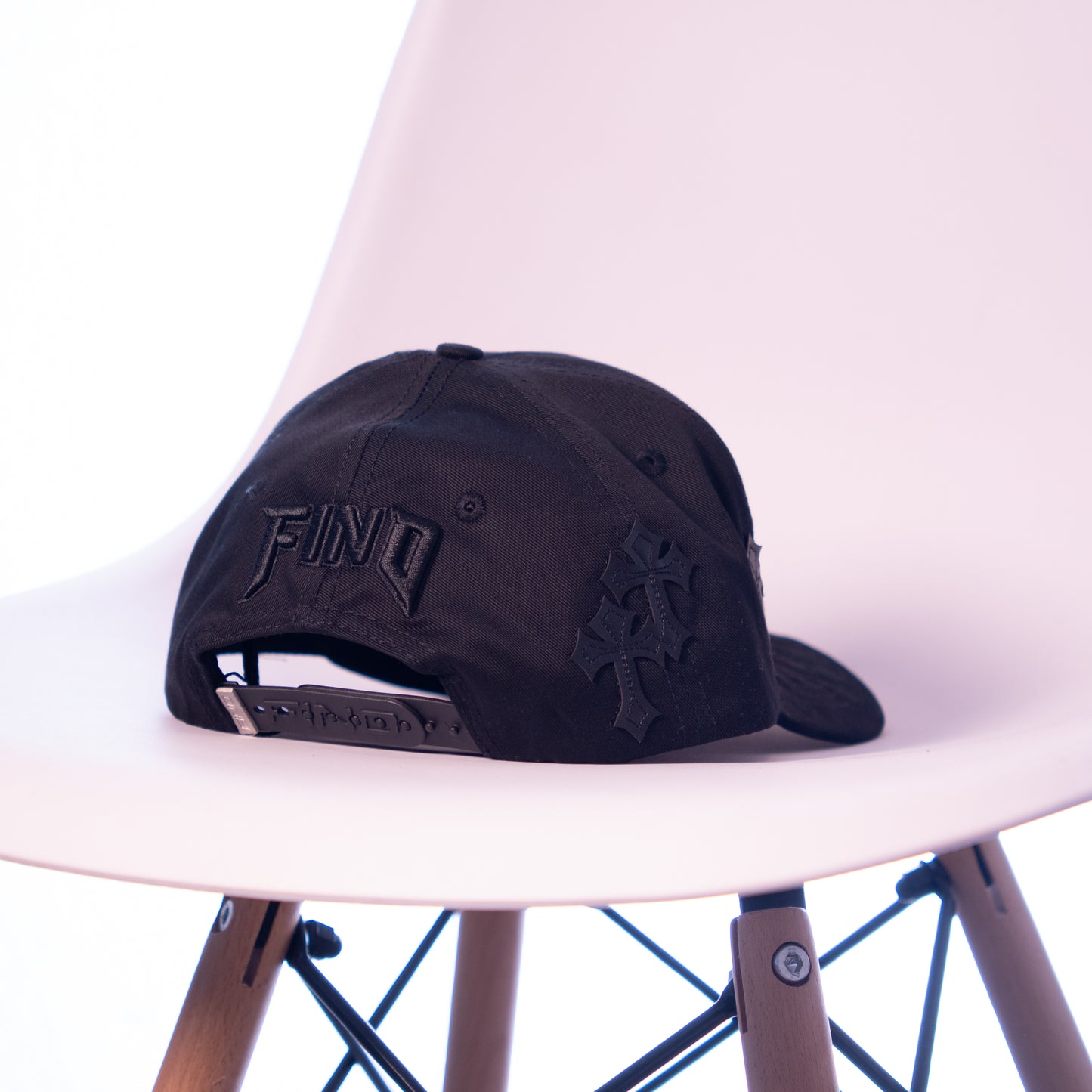 FINO CHROME BLACK