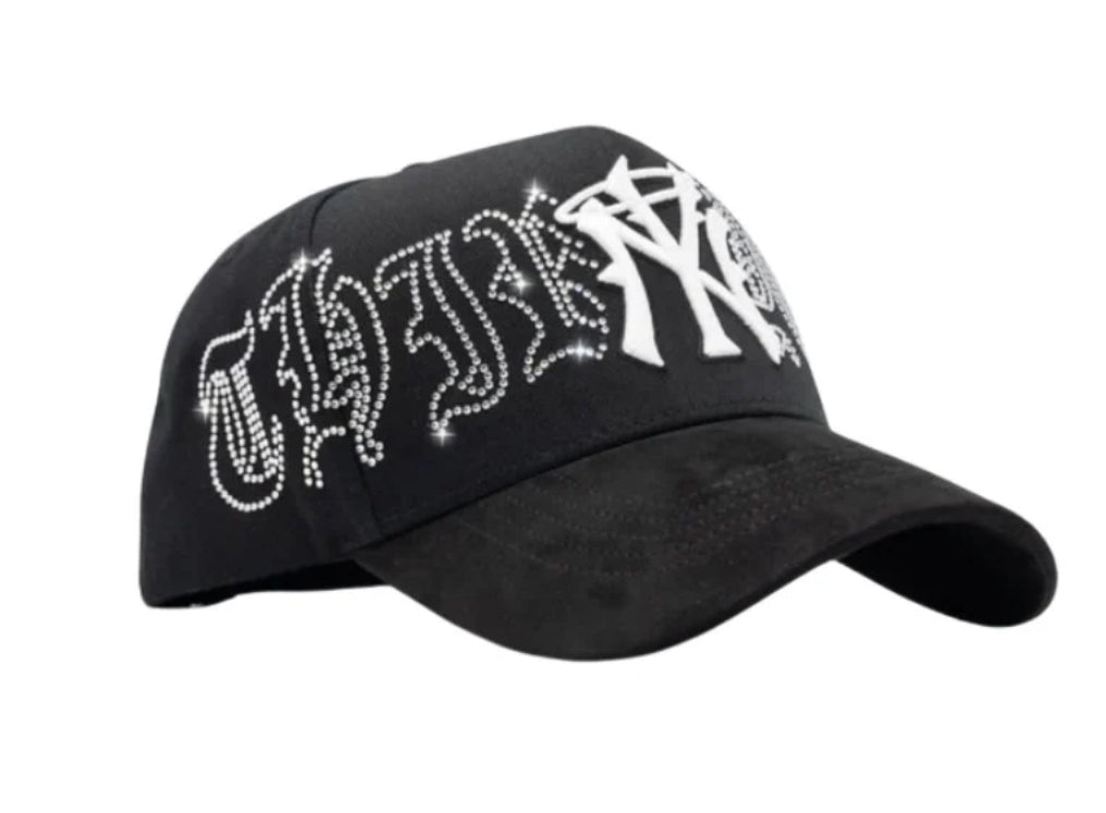 31 HATS “CRYSTAL WHITE”