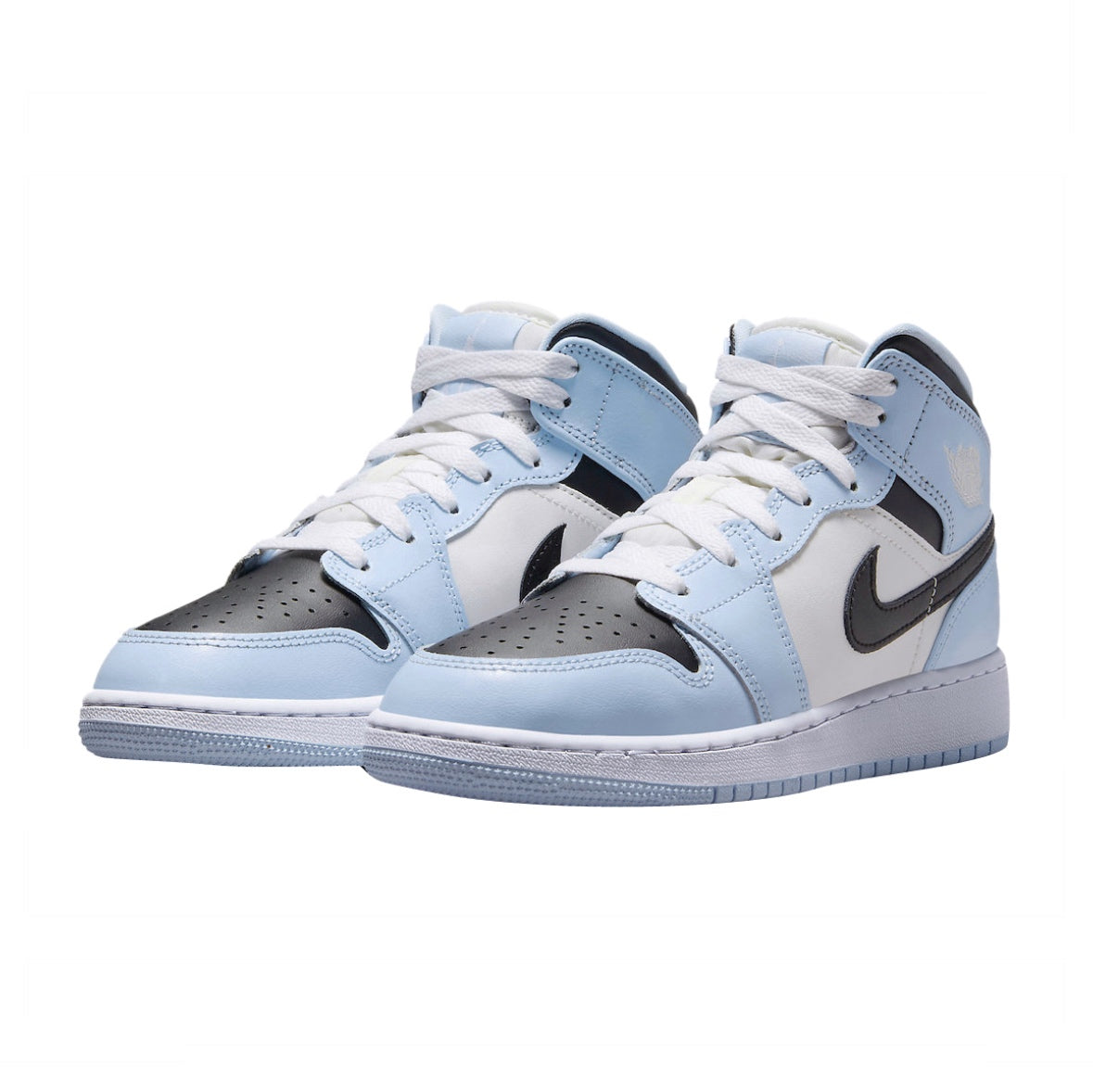 Jordan 1 Mid “Ice Blue”