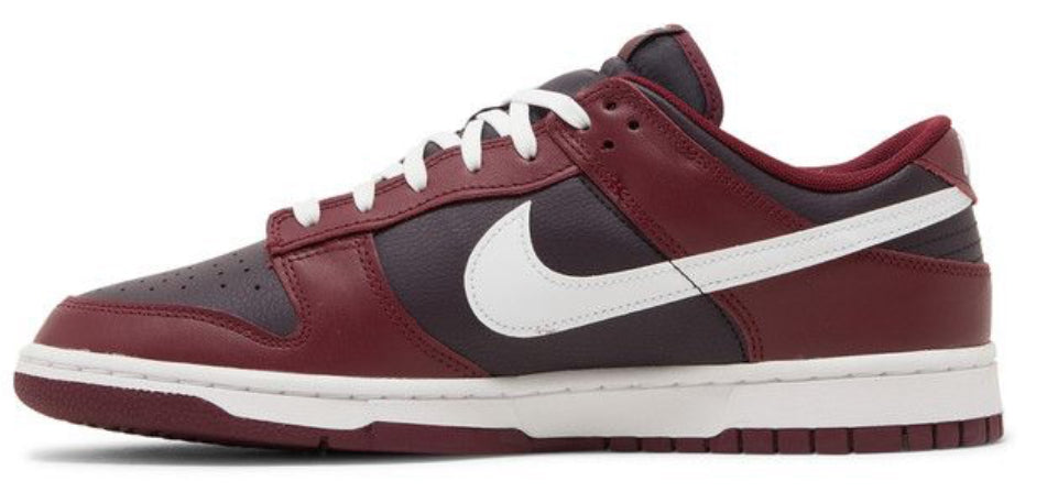 Dunk Low “Beetroot”