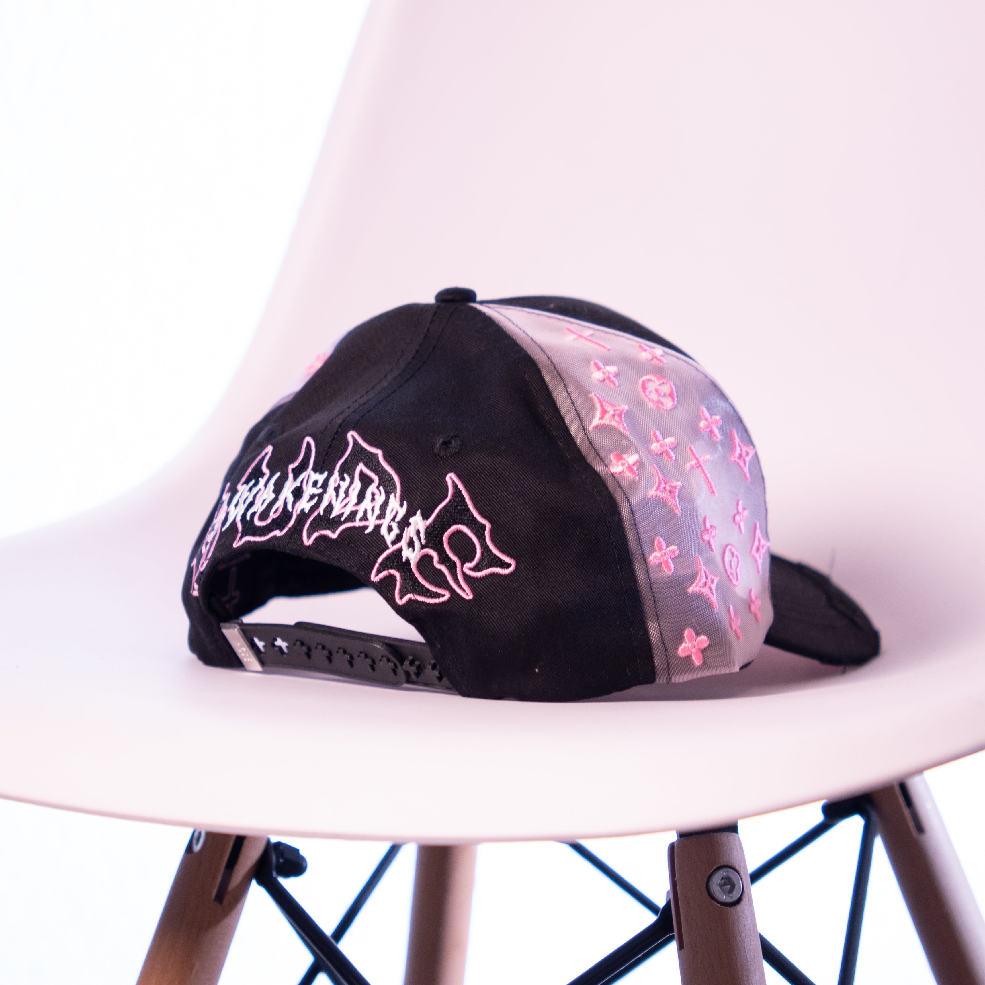 RUDE AWAKENINGS “NY THORNES”