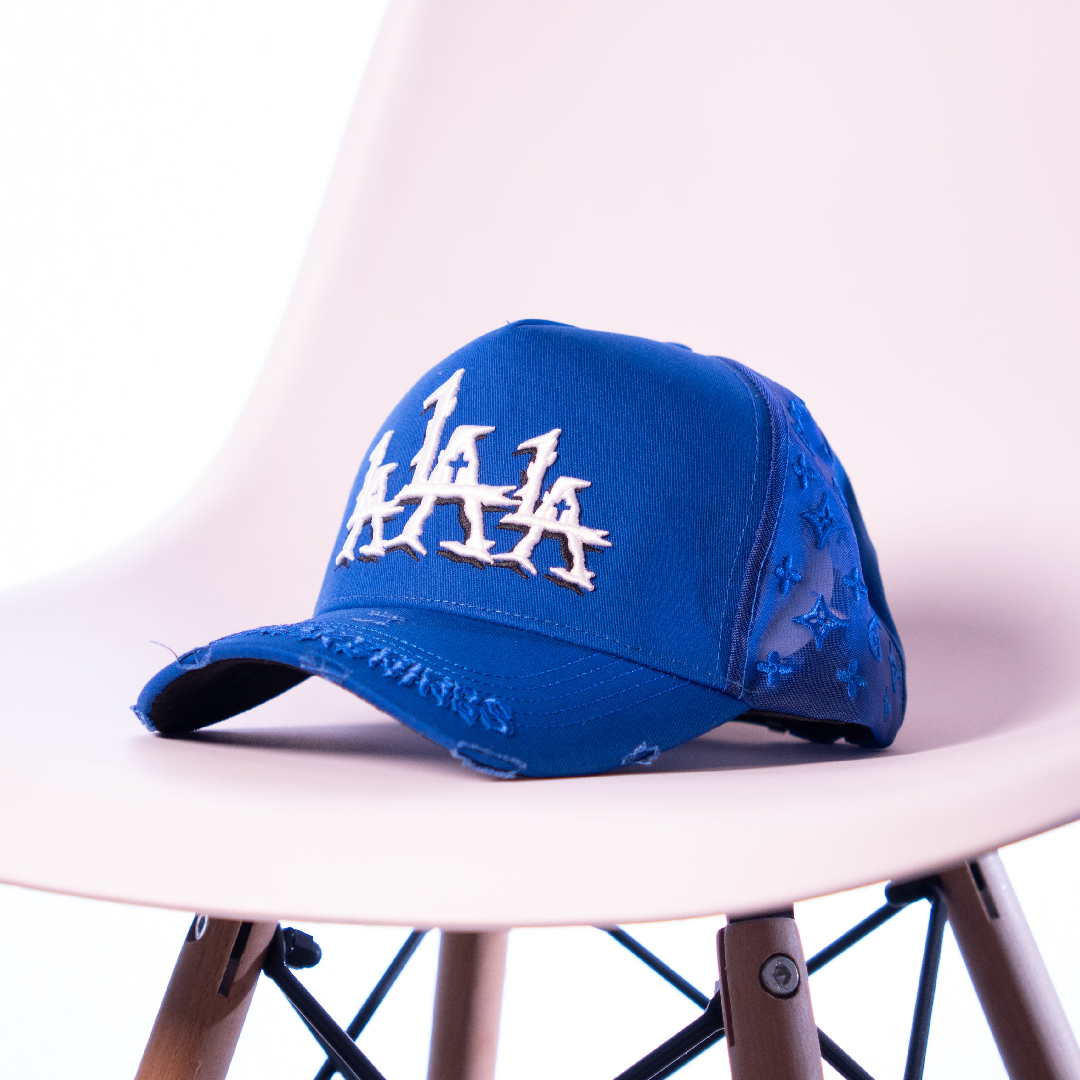 RUDE AWAKENINGS “LA THORNES”