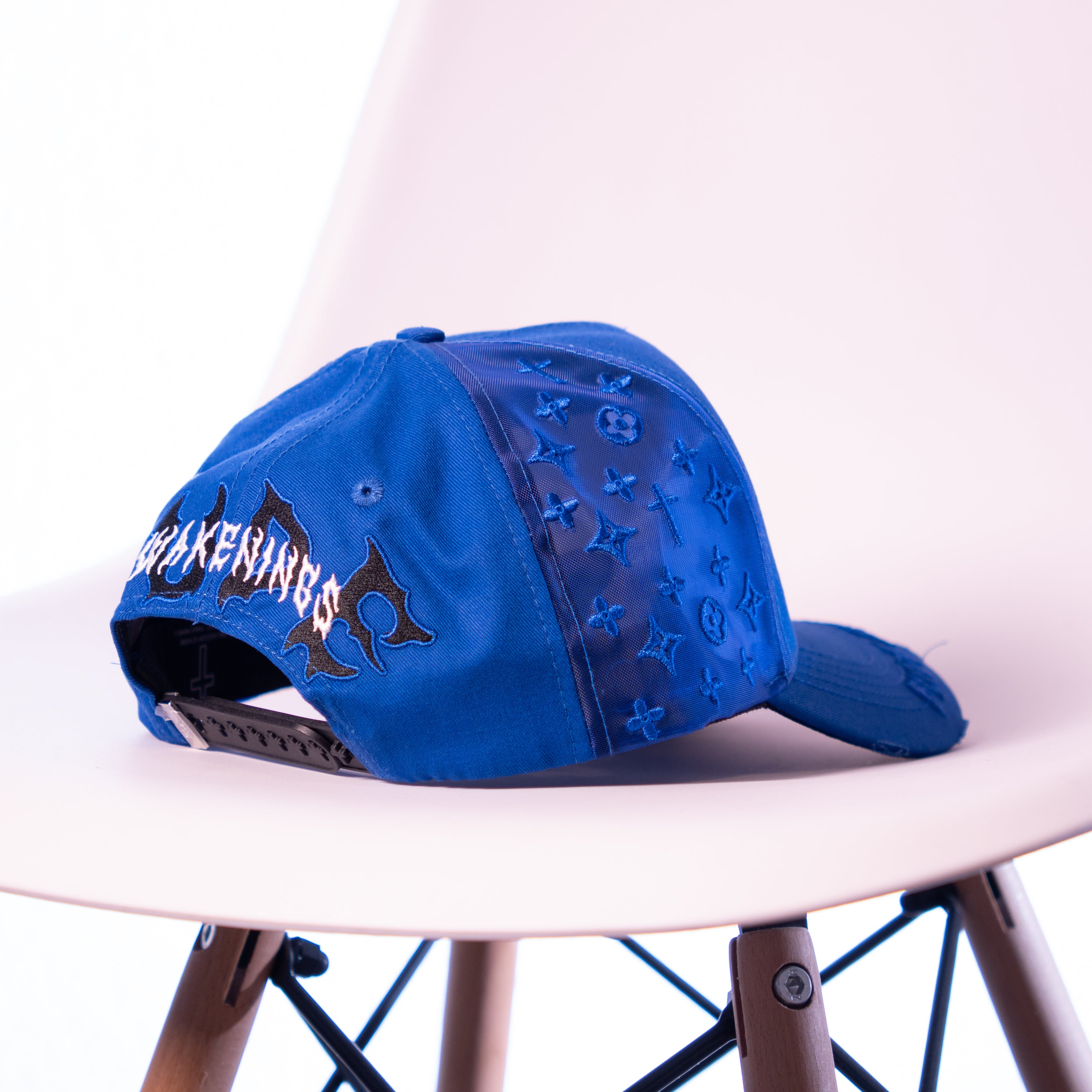 RUDE AWAKENINGS “LA THORNES”