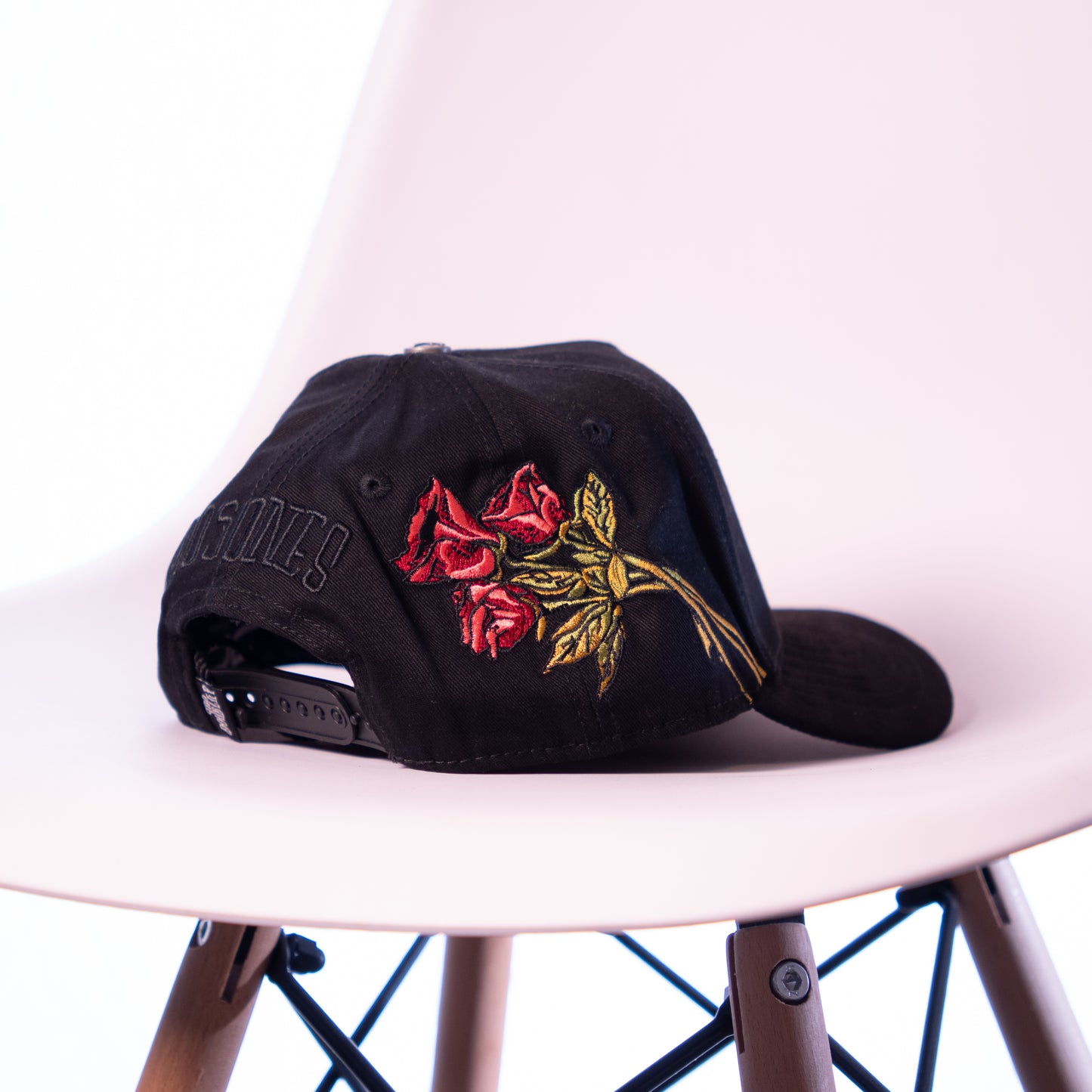 JC HATS X TITO PP (ROSONES)