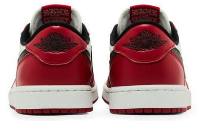 Jordan 1 Low “Chicago”