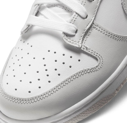 Dunk Low “Photon Dust”