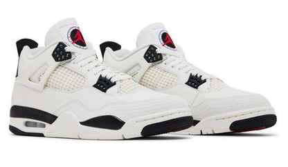 Jordan 4 “Flight Club”